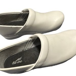 Dansko Professional White Box‎ Clogs Size 42